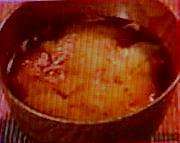 キャベツと玉ねぎの豆板醤味噌汁